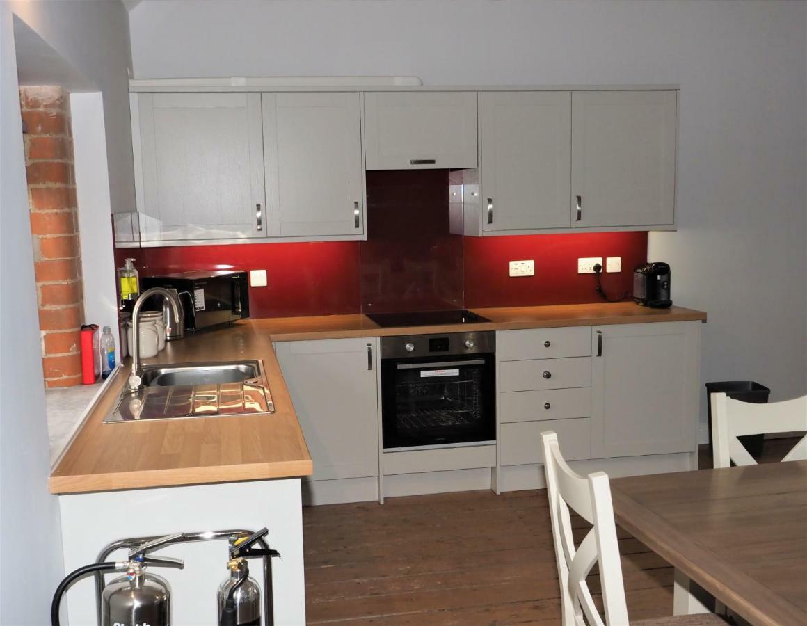 Nellies Shed, Wolds Way Holiday Cottages, 3 Bed Spacious Cottage Котингам Екстериор снимка