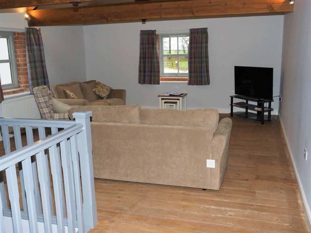 Nellies Shed, Wolds Way Holiday Cottages, 3 Bed Spacious Cottage Котингам Екстериор снимка